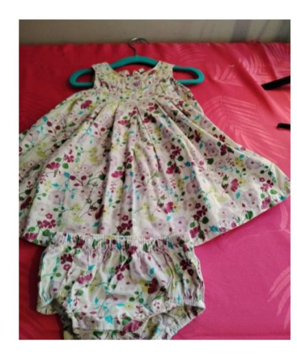 Robe blanche fille 6mois pas de marque