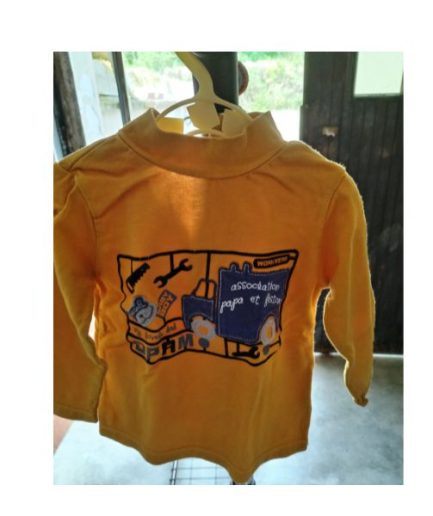 TEESHIRT