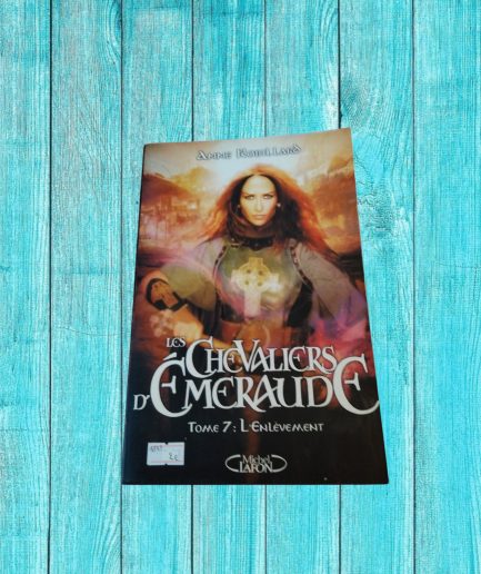 LIVRE ADULTE CHEVALIER DE L'EMERAUDE TOME 7
