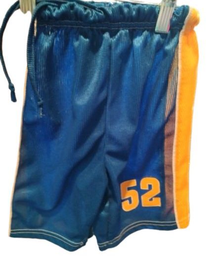 SHORT GARCON 10A PAS DE MARQUE
